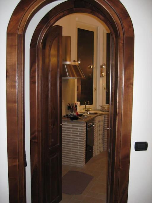 Vivilo Collection - Opera Teather Apartment - Very Central Rome Bagian luar foto